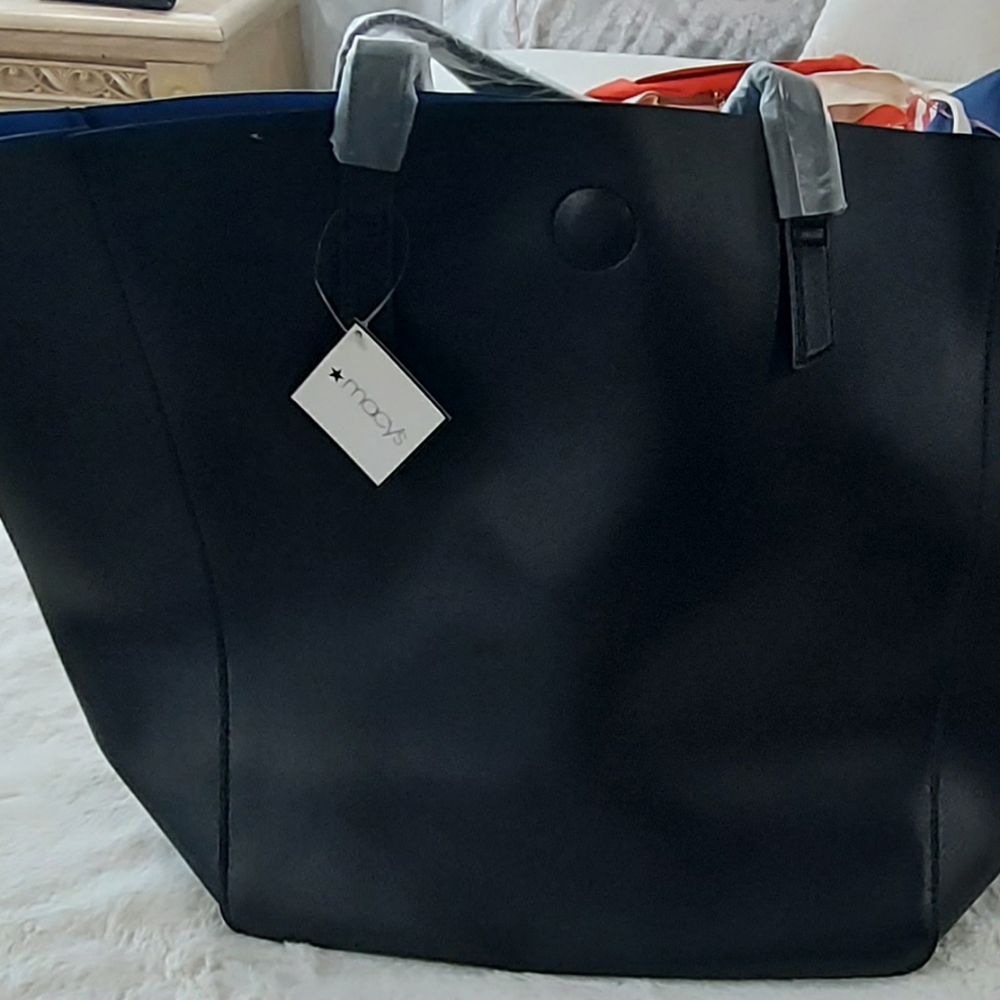 Large Faux Leather Black Tote